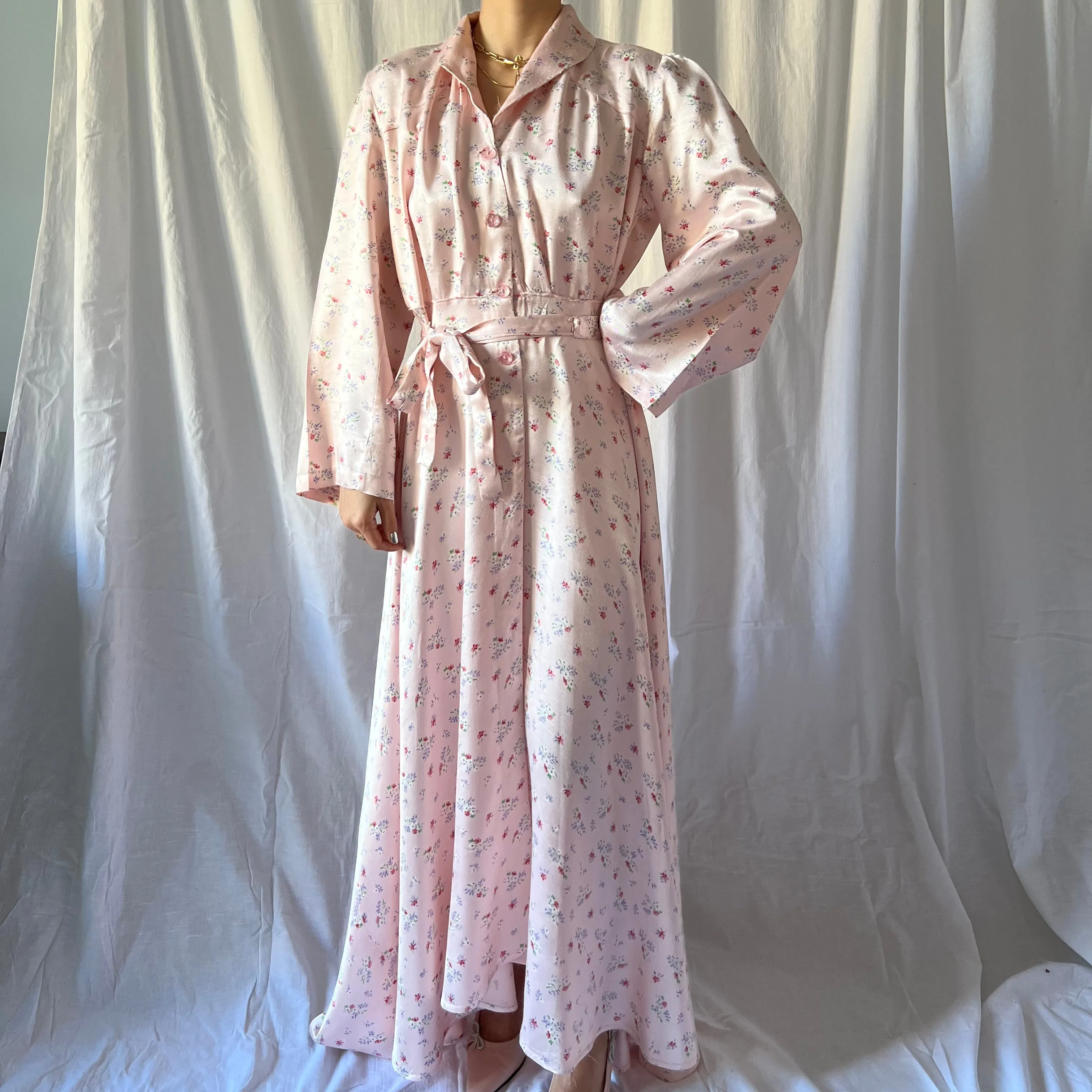 1930s floral gown robe soft pink silk satin