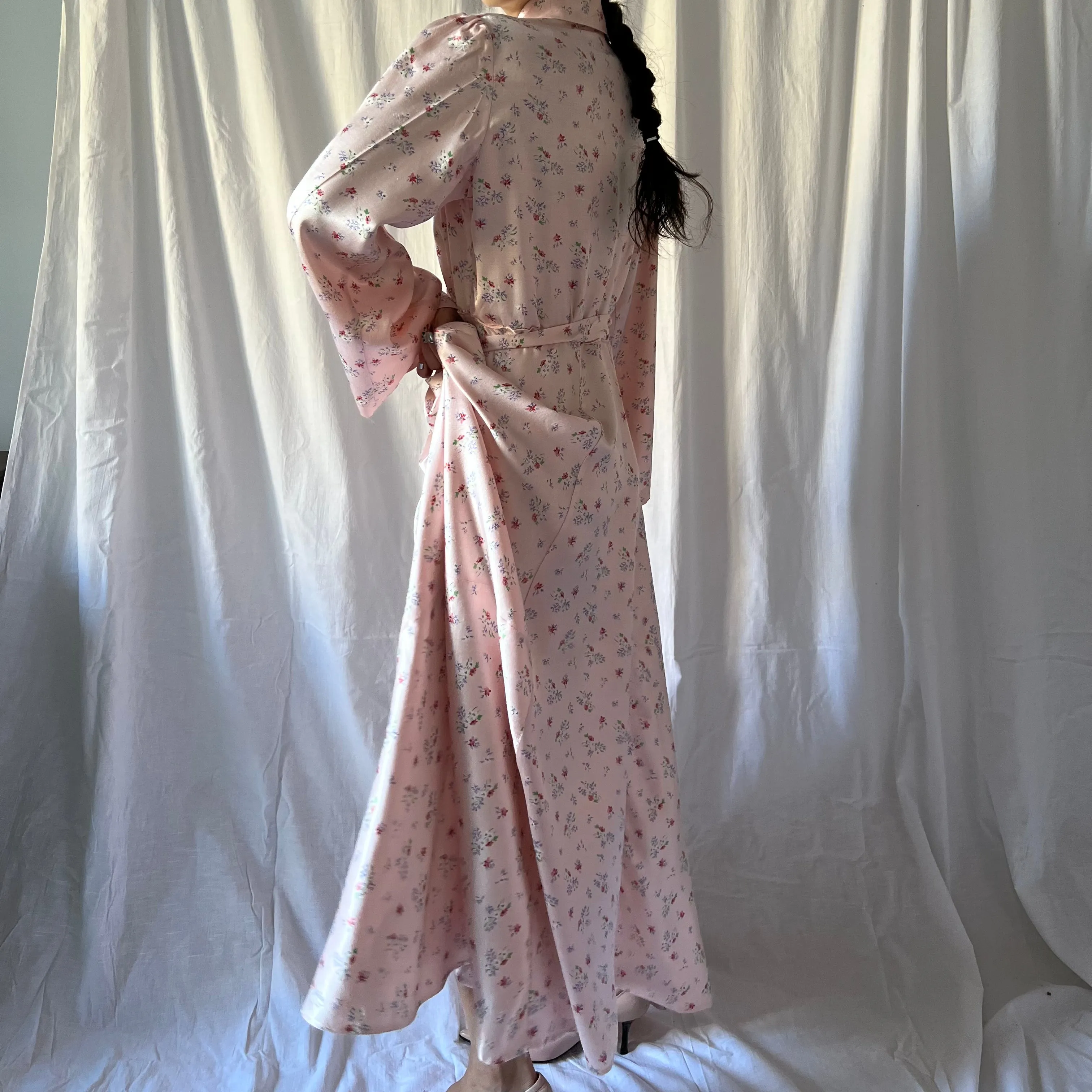 1930s floral gown robe soft pink silk satin