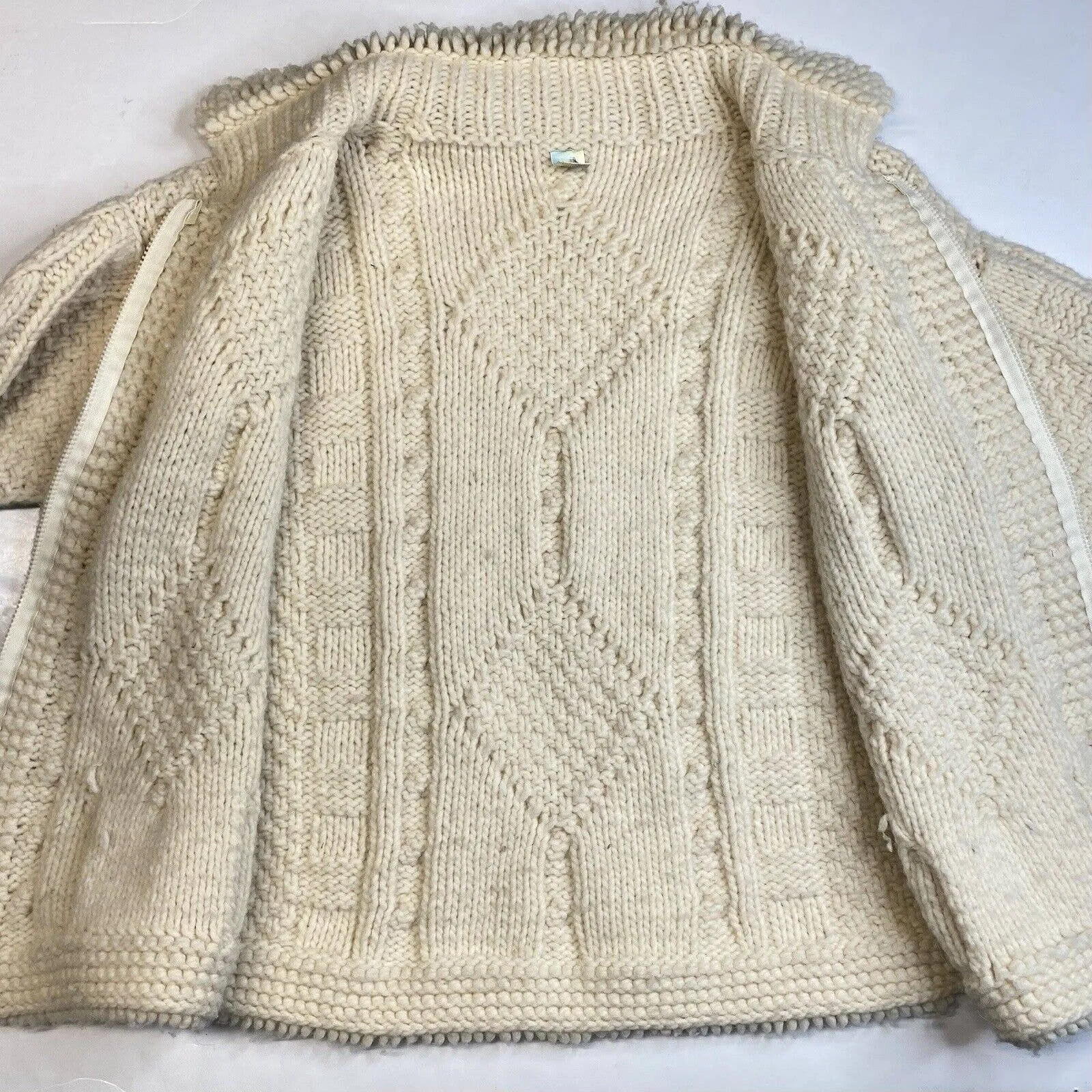 Mundo Color Wool Blend Cable Knit Cardigan L/XL Beige Full Zip Chunky Sweater