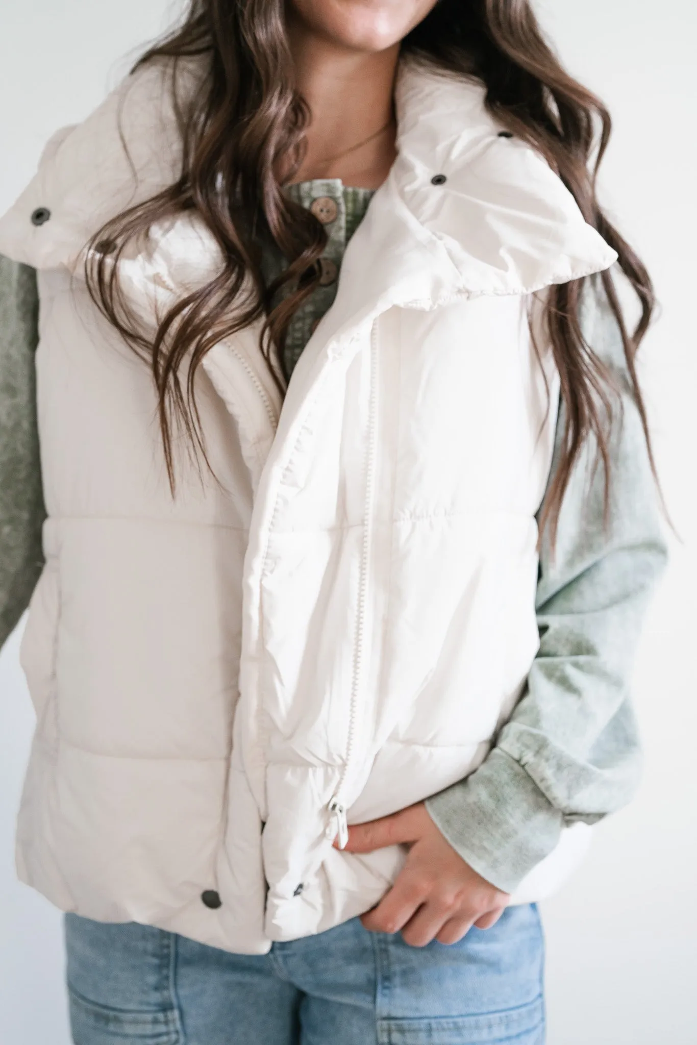 That Girl Puffer Vest